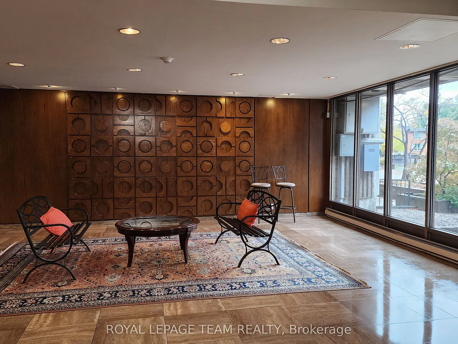 2 bed, $2,100 — Photo 4