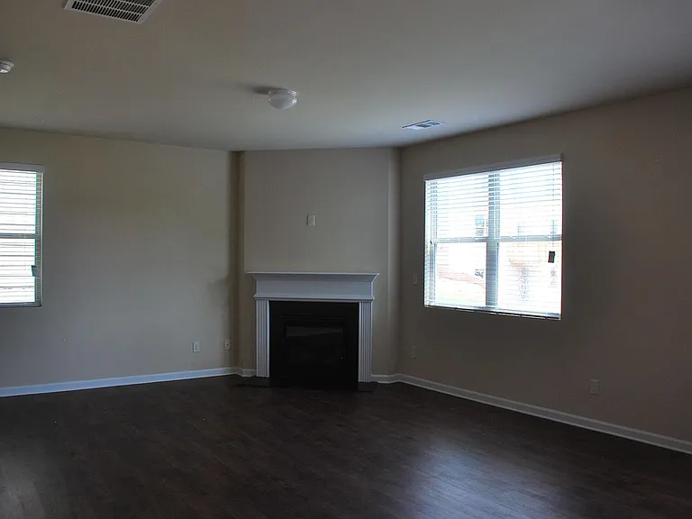 79 Meadowlark Way — Photo 12