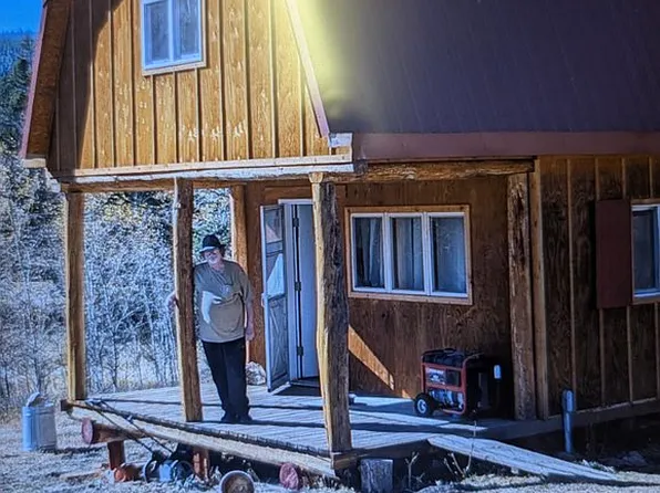 3565 Bear Gulch Rd, Lincoln, MT 59639