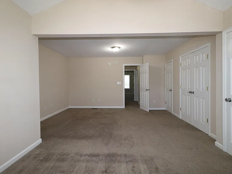 403 John Sutherland Dr — Photo 12