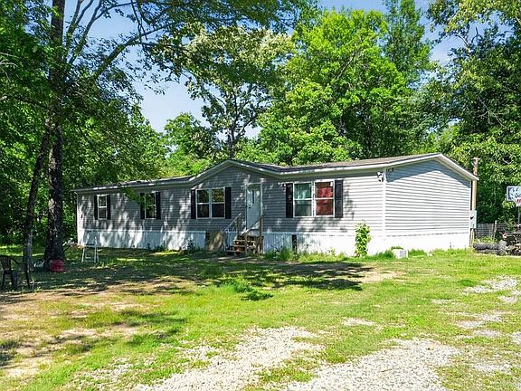 3rd image of 137 Blakemore Rd