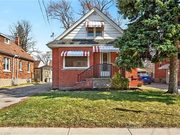 33 E 34th St, Hamilton, ON L8V 3W2