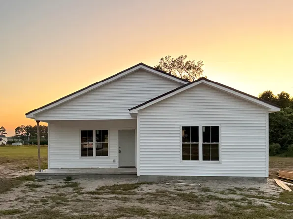 1355 Roosevelt Spain Road, Greenville, NC 27834