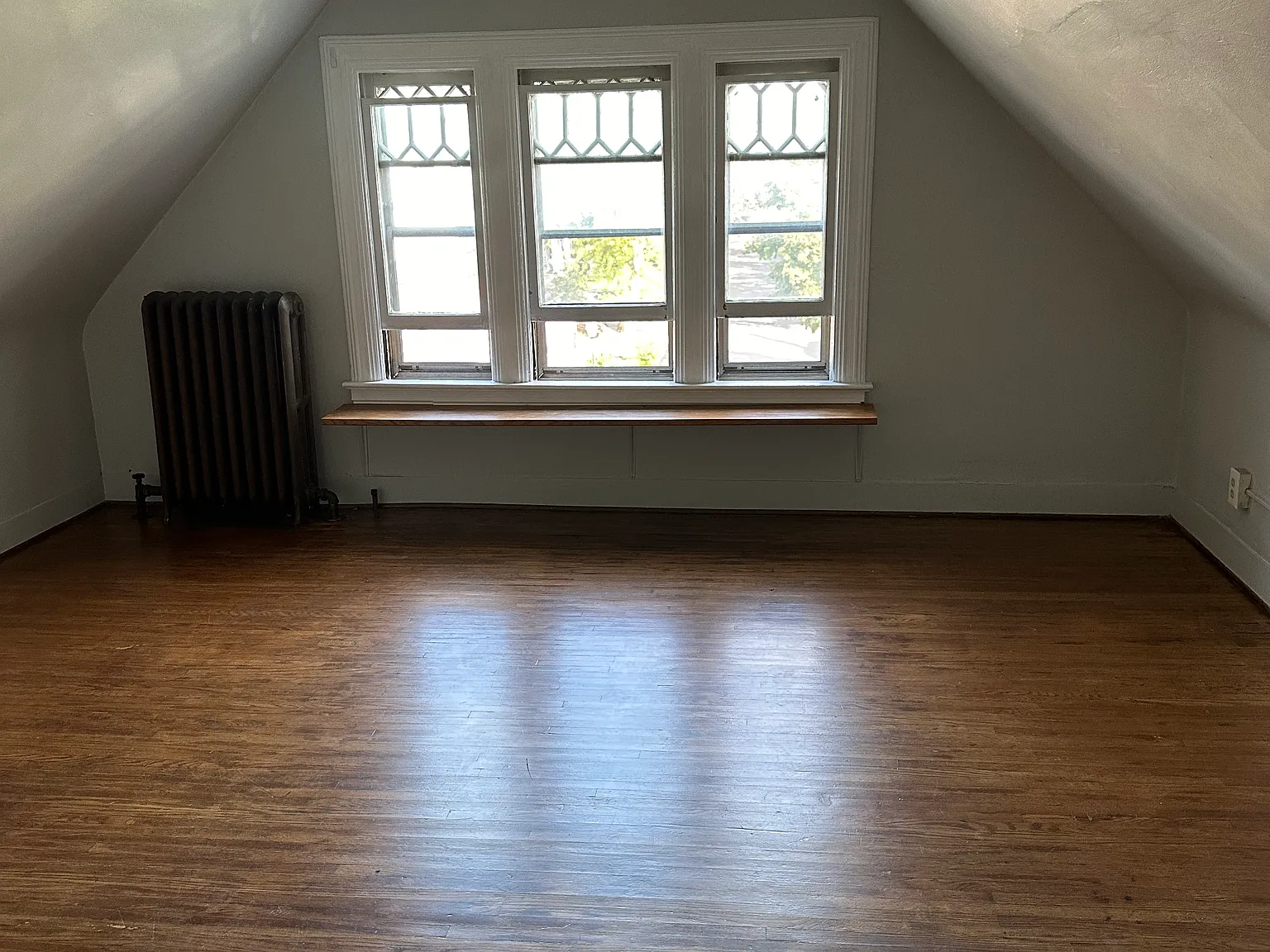 1 bed, 950 sqft, $1,095 — Photo 3