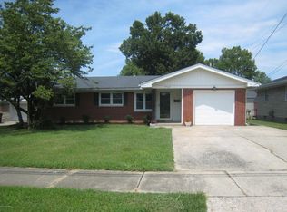 1403 Bryce Dr, Louisville, KY 40216