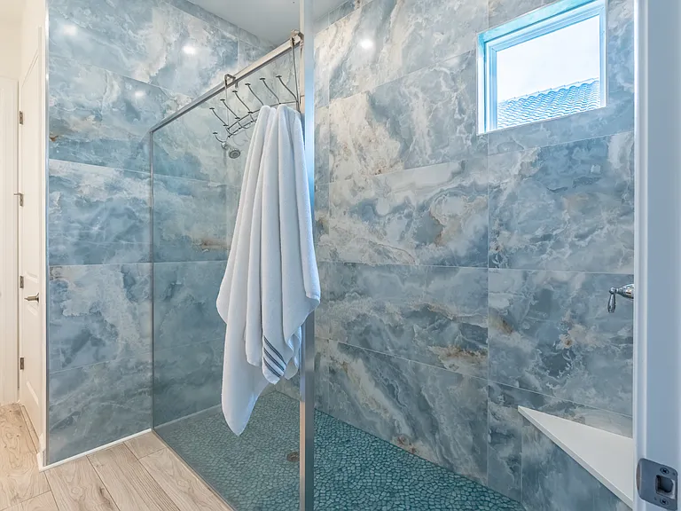 15347 Turin Dr — Photo 25