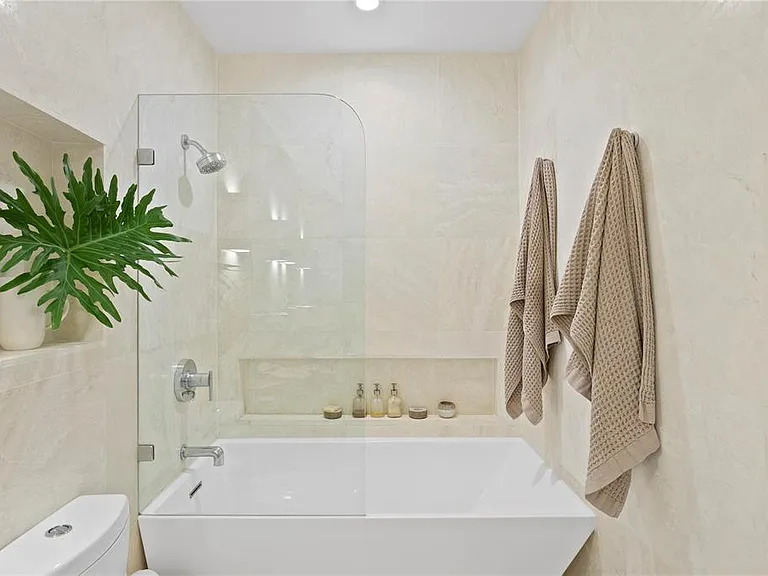 315 S Edison Ave #12 — Photo 41