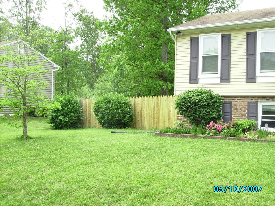 2nd image of 12815 Twin Oak Dr