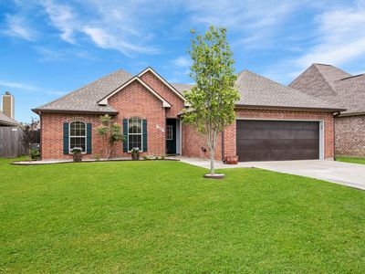 606 Braxton Dr, Youngsville, LA, 70592