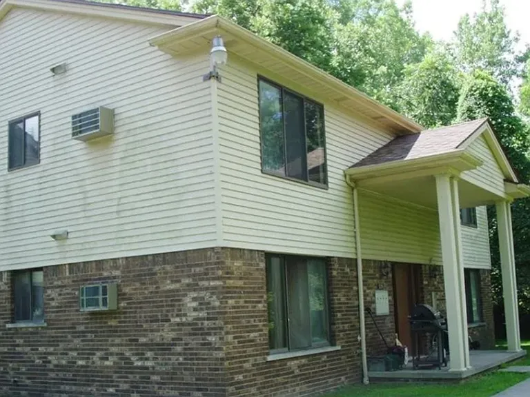 5230 Pointe Dr — Photo 16