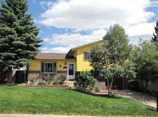 6813 Bomar Dr, Cheyenne, WY 82009