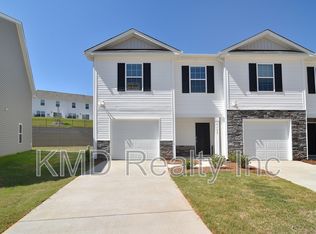 5155 Hyrule Dr, Charlotte, NC 28262