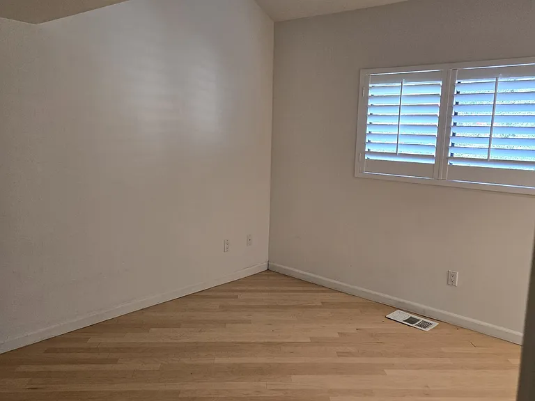 128 Twin Ridge Dr — Photo 11