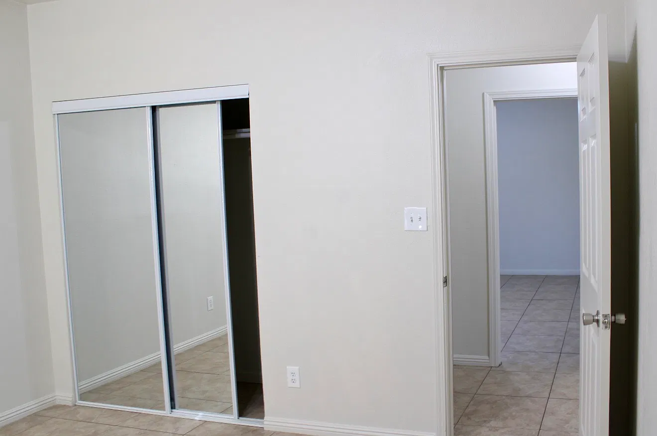 2 bed, 1000 sqft, $1,395 — Photo 1