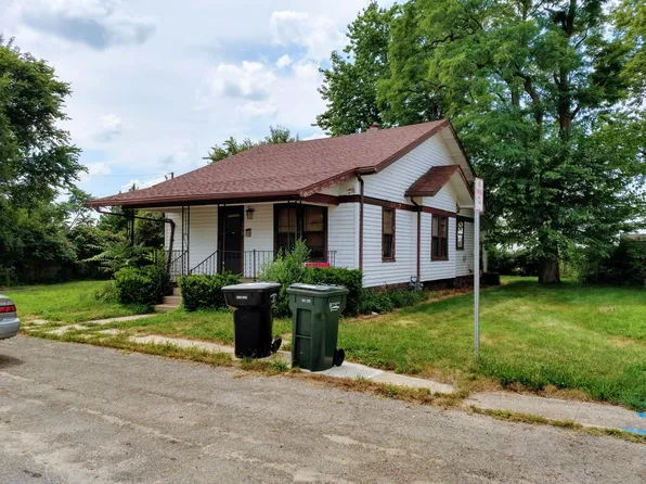 945 Humphrey Ct, South Bend, IN 46619