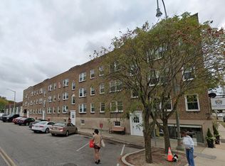 87 Rittenhouse Pl #A6, Ardmore, PA 19003