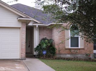 103 Hummingbird Ct, Cedar Creek, TX 78612