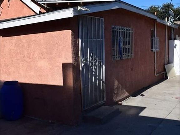 3rd image of 9572 Maie Ave