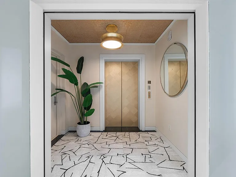 101 Fort Lauderdale Beach Blvd #Penthouse 2703 — Photo 2