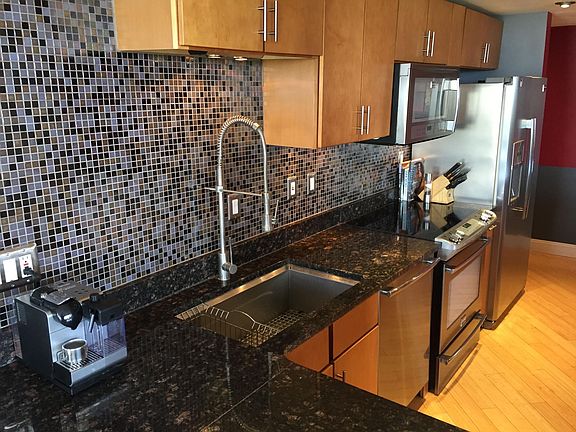 4th image of 4501 Lindell Blvd APT 14B