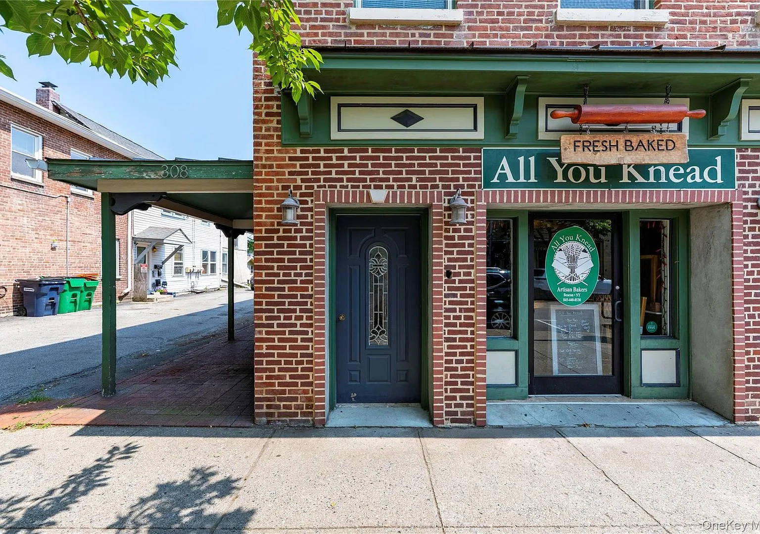 1 bed, 1.0 bath, 770 sqft, $2,300 — Photo 2