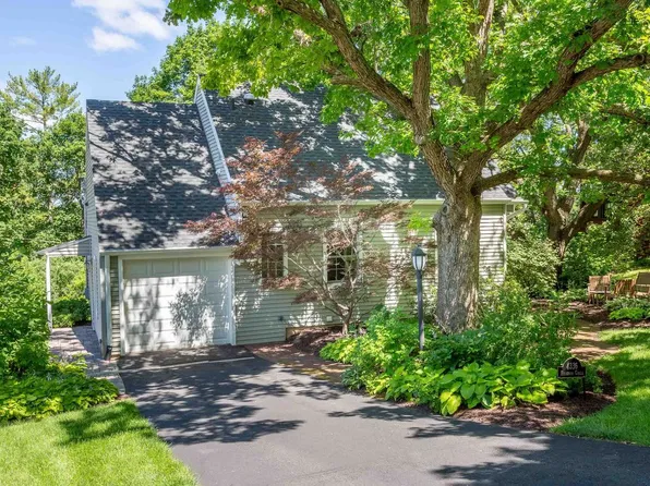 4336 Hillcrest Circle, Madison, WI 53705