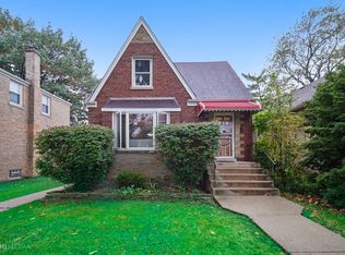 3040 N New England Ave, Chicago, IL 60634