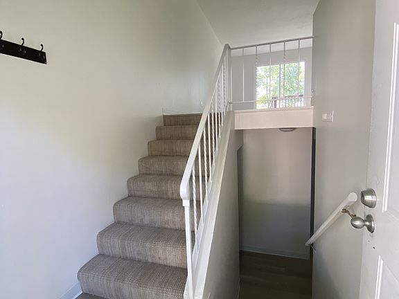 2nd image of 632 Meadow Pl #1