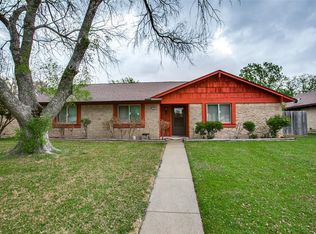 305 S Spring Creek Dr, Richardson, TX 75081