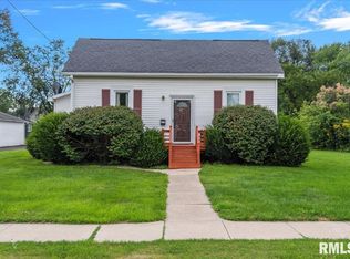 513 Pine St, Jacksonville, IL 62650