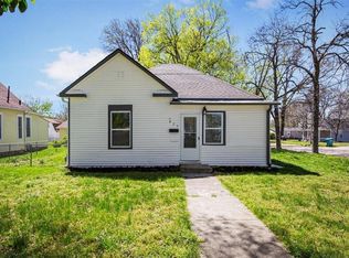417 Martin Ave, Osawatomie, KS 66064