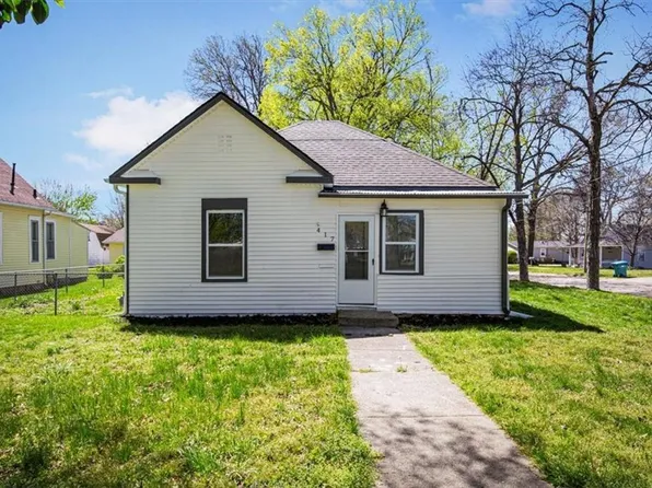 417 Martin Ave, Osawatomie, KS 66064