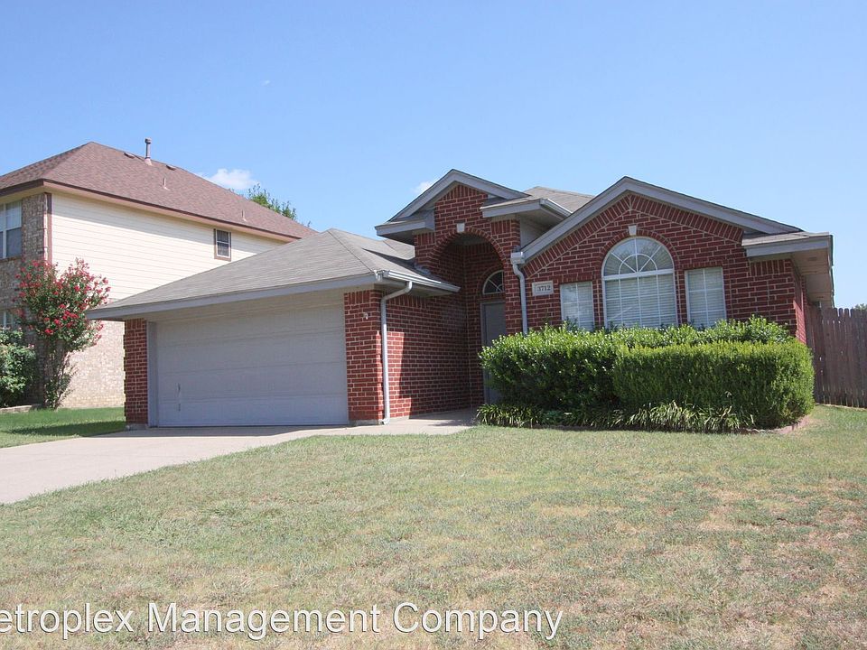 1st image of 3712 Staghorn Cir N