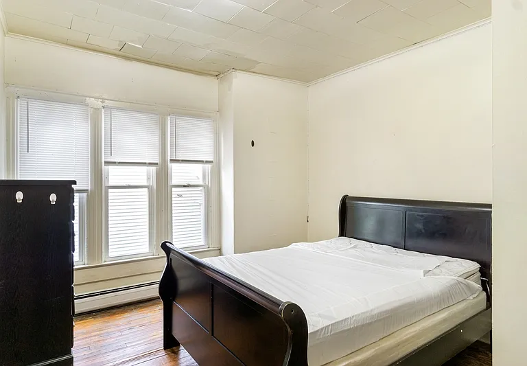 822 Westcott St #1 — Photo 1