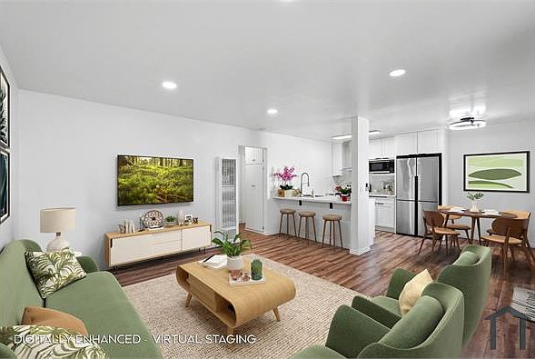 1st image of 13050 Dronfield Ave APT 5