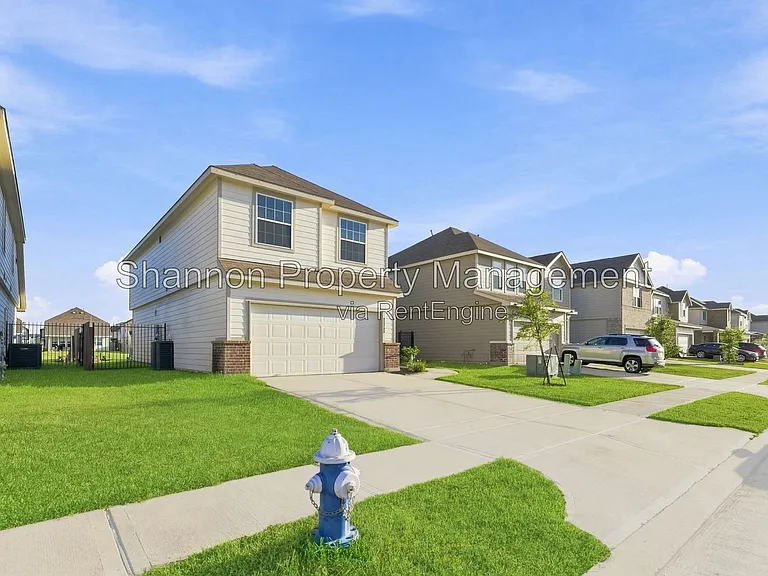 24703 Signorelli Way — Photo 2