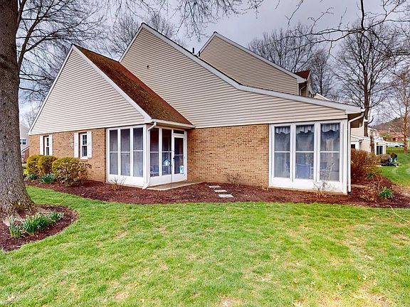 4th image of 2699 Haas Ln