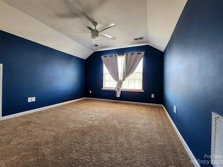 10420 Paisley Abbey Ln — Photo 21