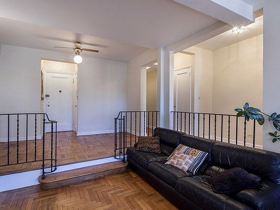 4th image of 320 W 76th St APT 9E