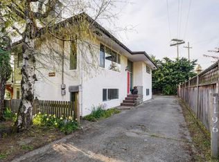 1196 Hopkins Pl, Saanich, BC V8P 5L6