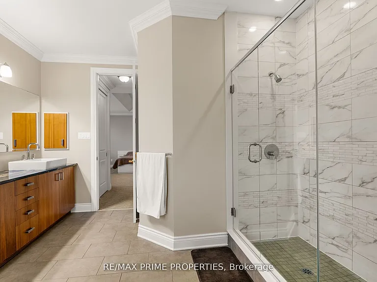 72 Branthaven St — Photo 33