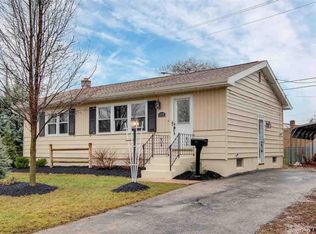 1008 Kelly Dr, York, PA 17404