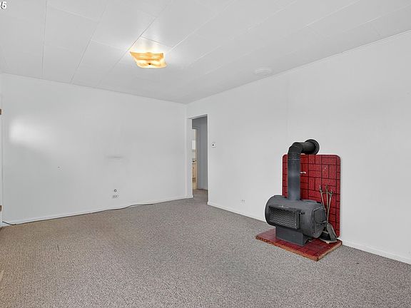 4th image of 2295 Ohio Ave