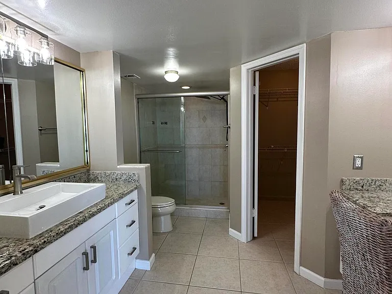 301 Lake Shore Dr #708 — Photo 15
