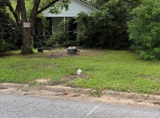 827 Dogwood Dr, Columbus, GA 31907