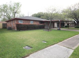 3806 Karen Ln, Pasadena, TX 77503