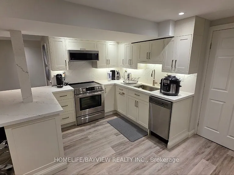 385 Erin Trl #BASEMENT — Photo 8