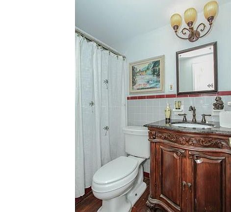 5th image of 10620 Childers St
