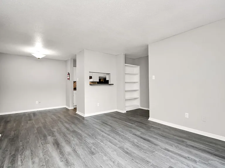 7700 W Airport Blvd #710 — Photo 8