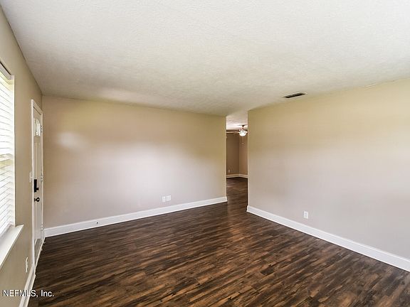 3rd image of 2141 FIGARO Lane